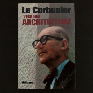 vers une architecture / le Corbusier