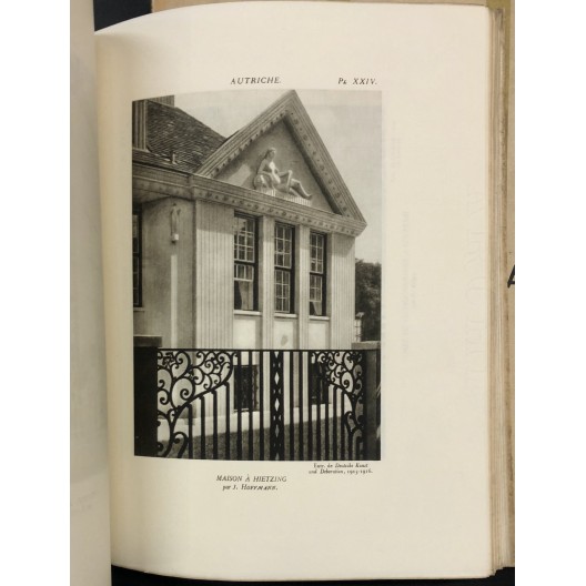 L'ENSEIGNEMENT ARTISTIQUE ET ・・EN 1925 L'Art Décoratif