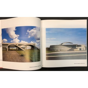 Niemeyer poète d'architecture / Jean Petit 