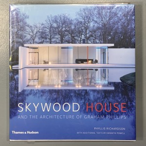 Skywood house and the architecture of Graham Phillips. 