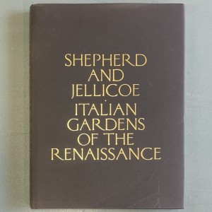 Italians gardens of the renaissance 