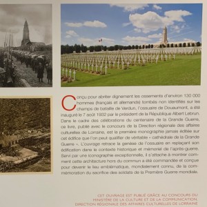 L'ossuaire de Douaumont, cathédrale de la grande guerre. 