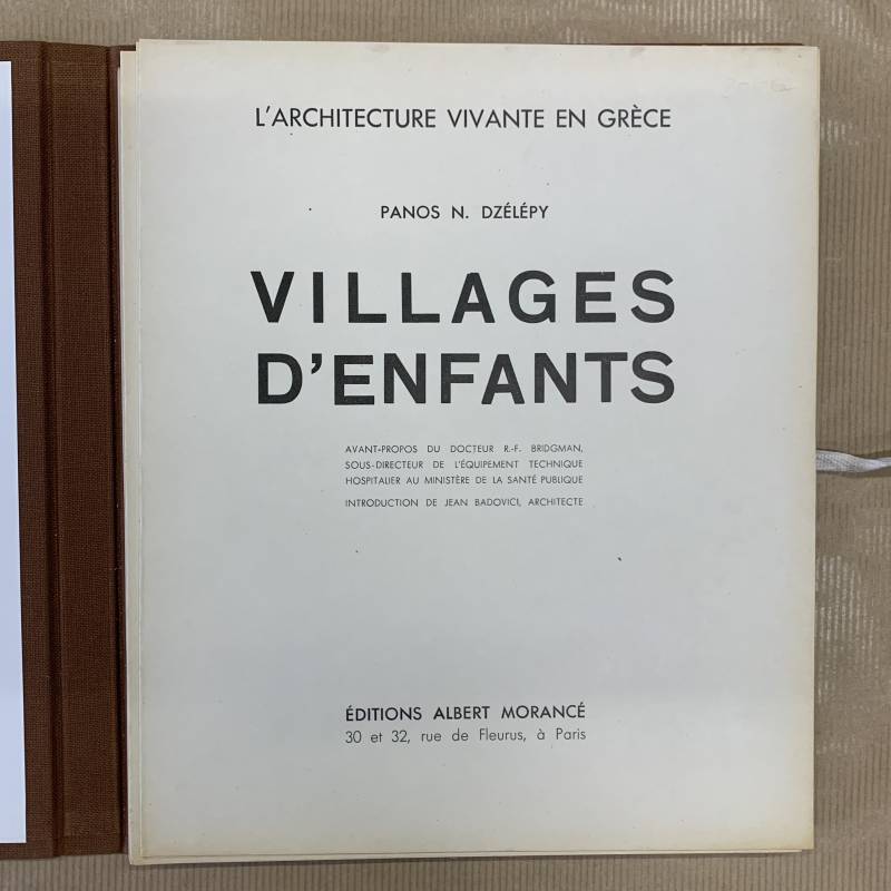 L'architecture vivante en Grèce / Villages d'enfants.