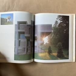 Observations on american architecture / Ivan Chermayeff.