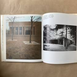 Observations on american architecture / Ivan Chermayeff.