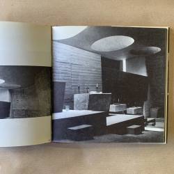 Un couvent de Le Corbusier / La Tourette.