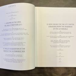 The urbanism of Frank Lloyd Wright / Neil Levine.