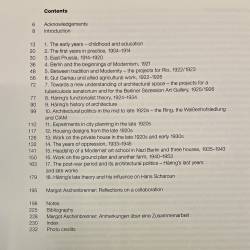 Hugo Haring par Peter Blundell Jones.