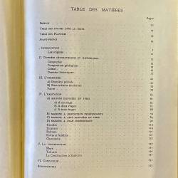 L'urbanisme et l'architecture populaire dan les Cyclades.